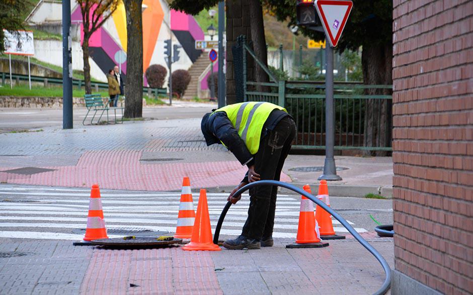comment déboucher les canalisations Mantes-la-Jolie